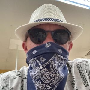 Meet your Posher, Brian